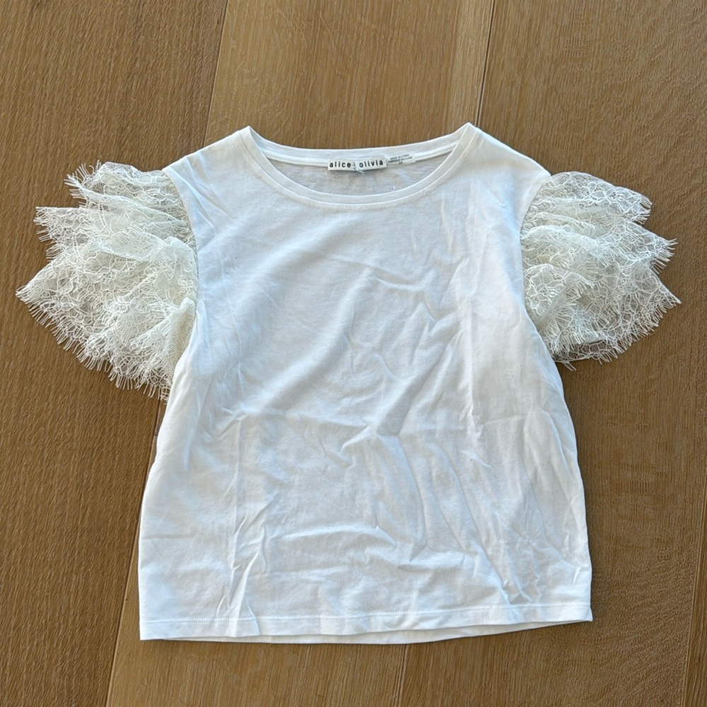 Alice & Olivia white shirt like New
